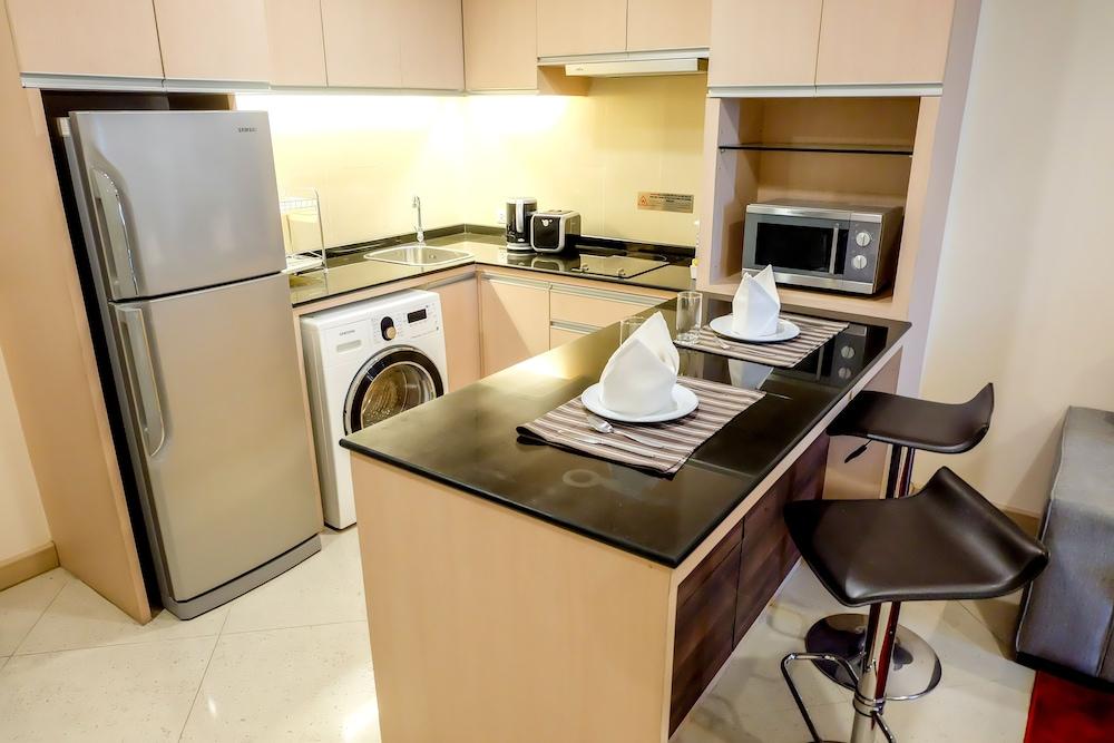 Apartahotel Park Village Rama Ii 4*
