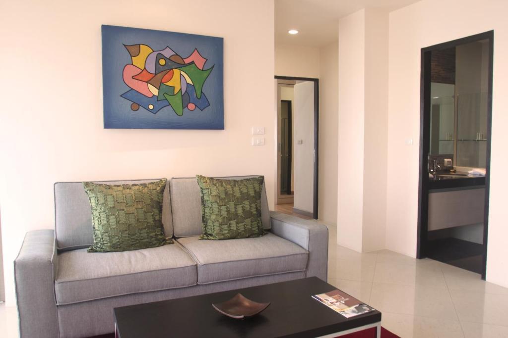 Park Village Rama Ii Apartahotel