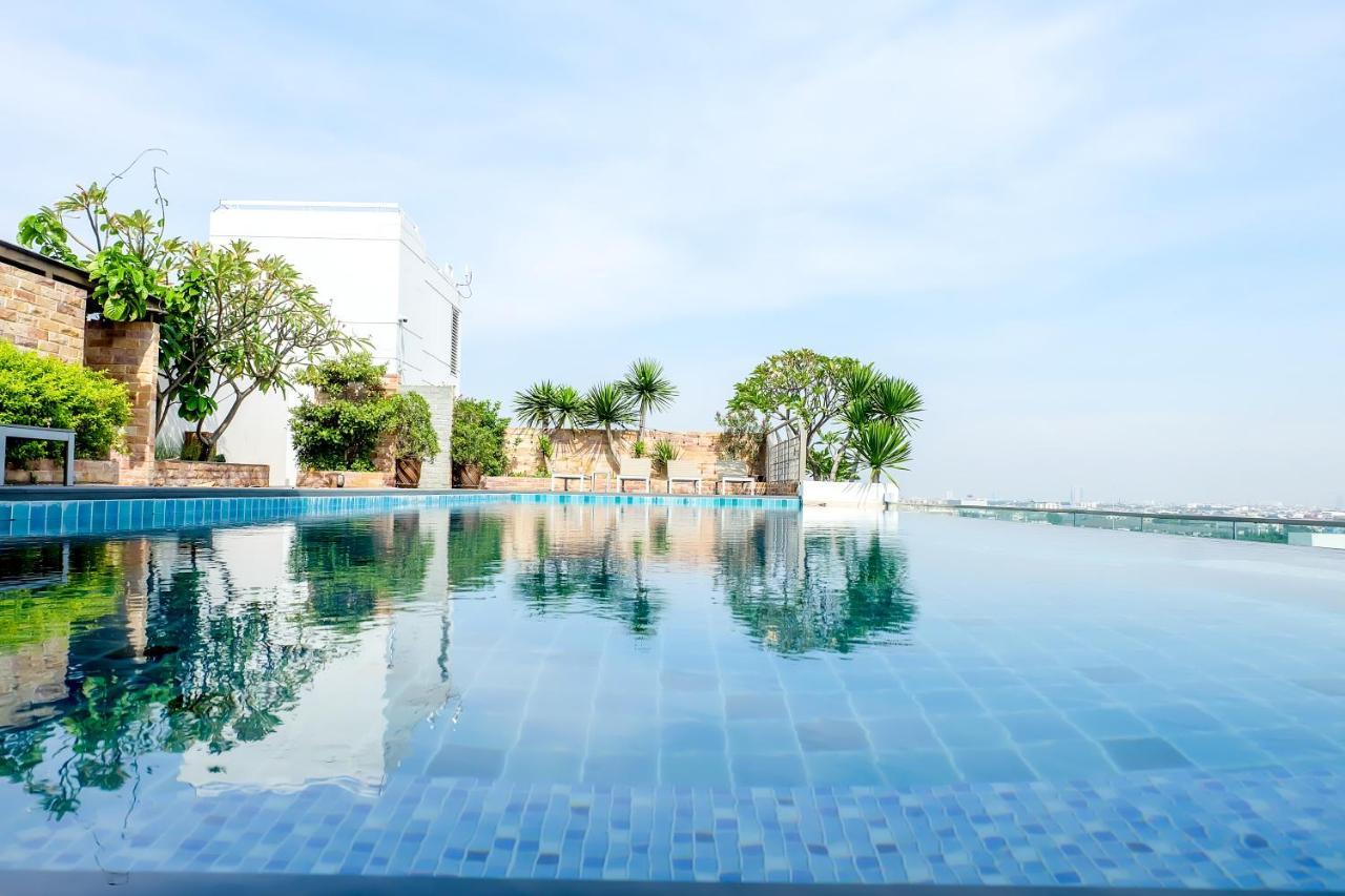 Park Village Rama Ii מלון דירות בנגקוק